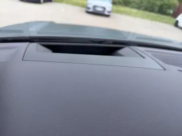 VW Touareg 3.0V6 TDI R-LINE DSG 4x4 NACHTISCHT LUFT