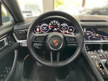 PORSCHE Panamera 4 1.Hand Panorama Leder Kamera Garantie