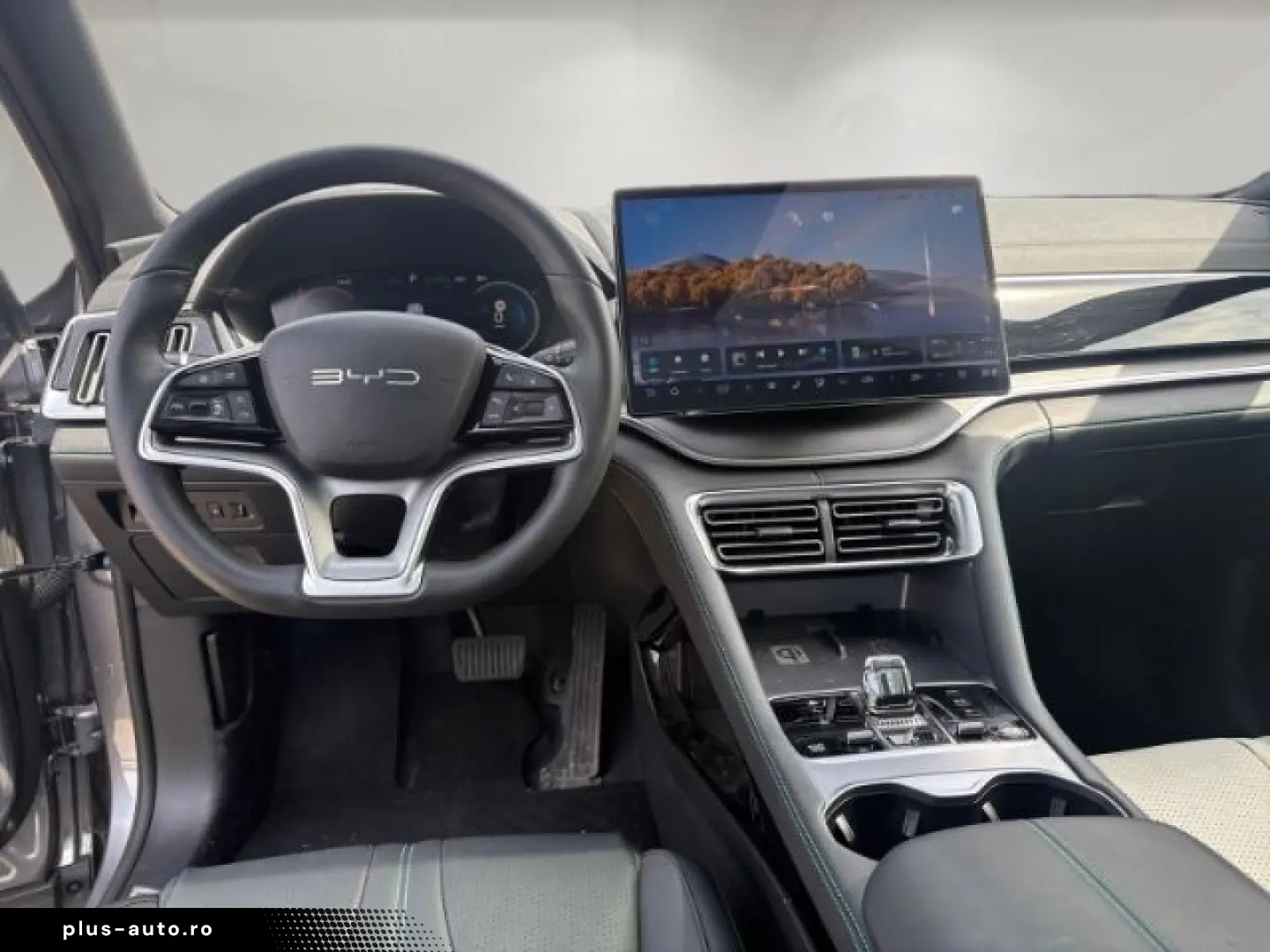 BYD Seal U DM-i PHEV DESIGN HUD El. Panodach Navi Le