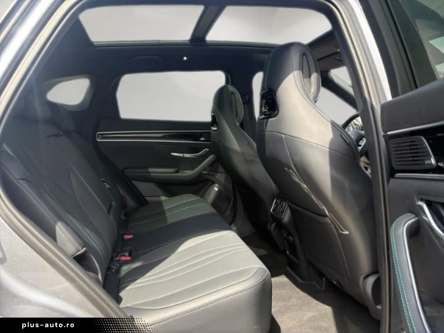 BYD Seal U DM-i PHEV DESIGN HUD El. Panodach Navi Le