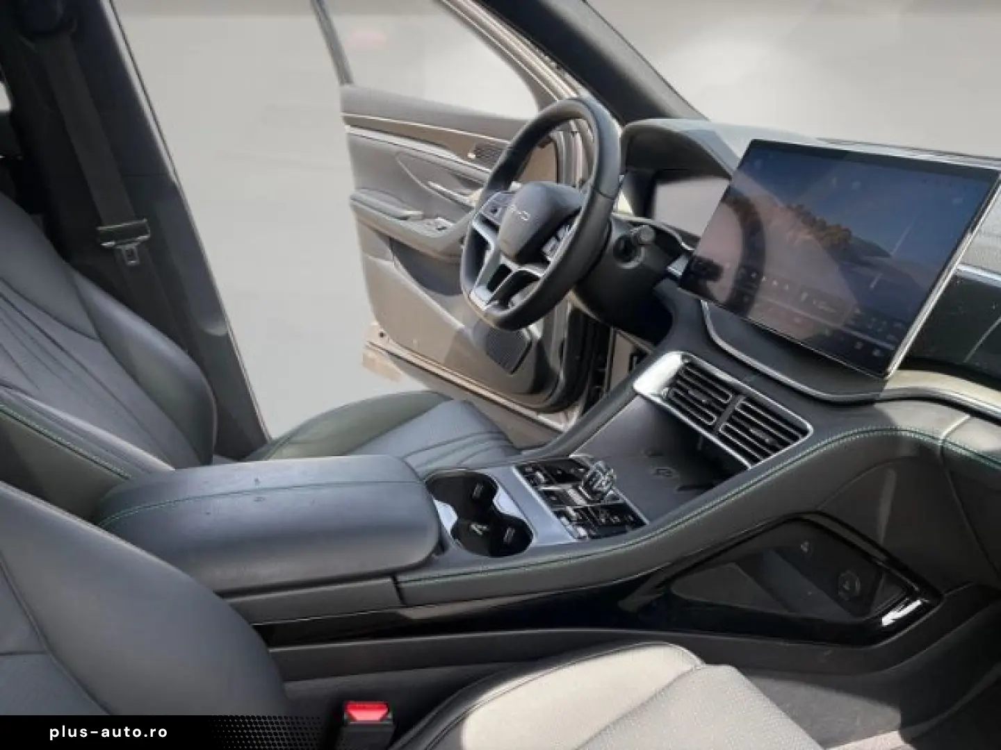 BYD Seal U DM-i PHEV DESIGN HUD El. Panodach Navi Le