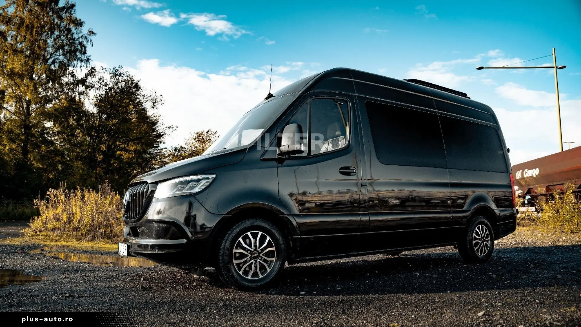 MERCEDES-BENZ Sprinter 319 CDI V6 3.0 VIP Tourismus 8 1 LED