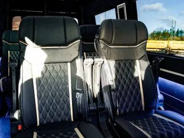 MERCEDES-BENZ Sprinter 319 CDI V6 3.0 VIP Tourismus 8 1 LED