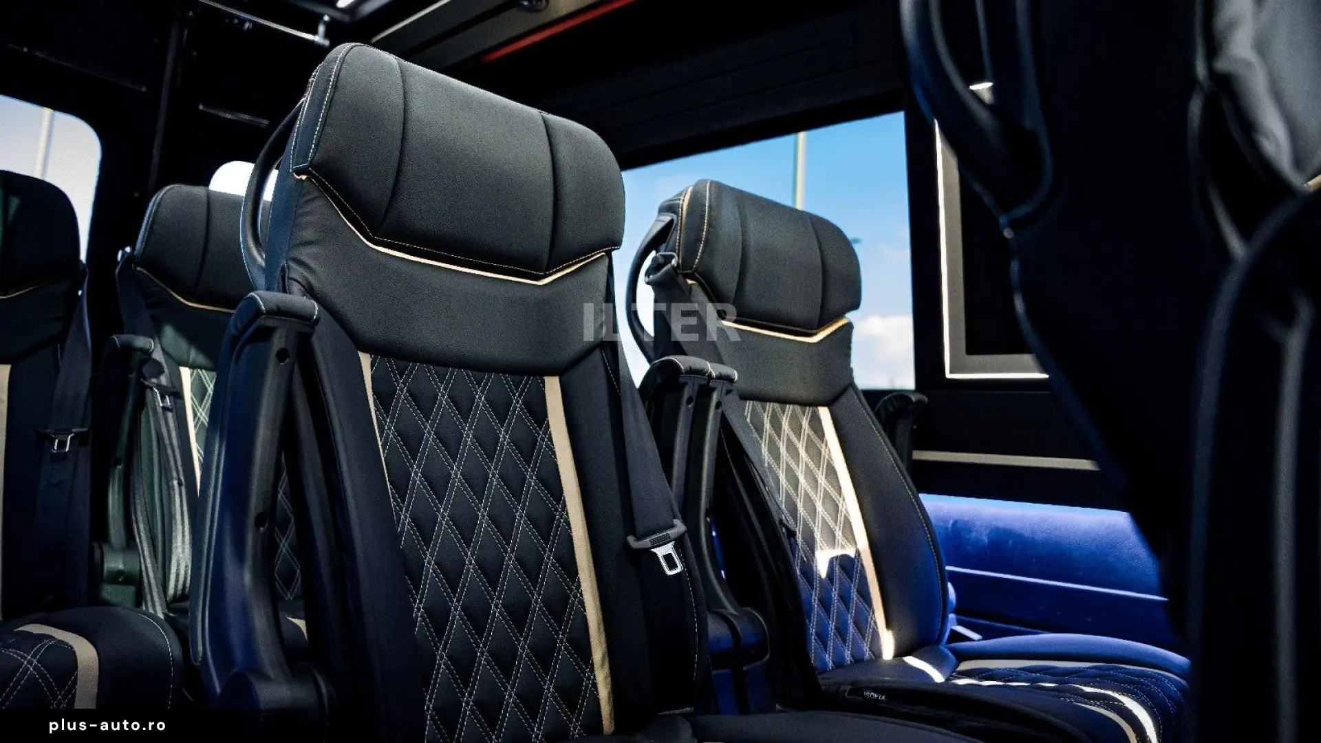 MERCEDES-BENZ Sprinter 319 CDI V6 3.0 VIP Tourismus 8 1 LED