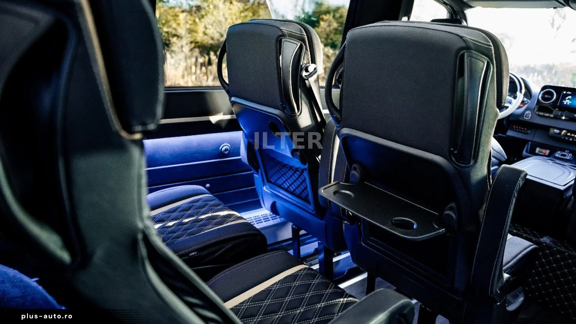 MERCEDES-BENZ Sprinter 319 CDI V6 3.0 VIP Tourismus 8 1 LED
