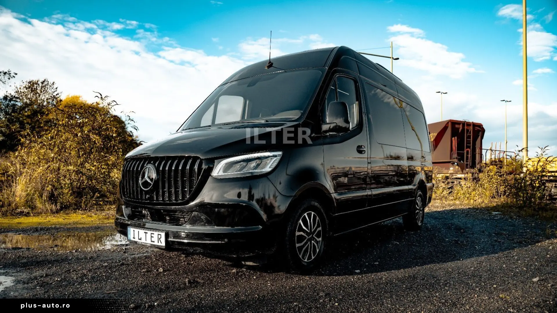 MERCEDES-BENZ Sprinter 319 CDI V6 3.0 VIP Tourismus 8 1 LED