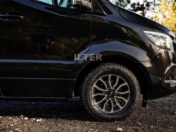 MERCEDES-BENZ Sprinter 319 CDI V6 3.0 VIP Tourismus 8 1 LED