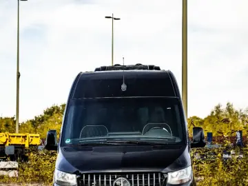 MERCEDES-BENZ Sprinter 319 CDI V6 3.0 VIP Tourismus 8 1 L2H2