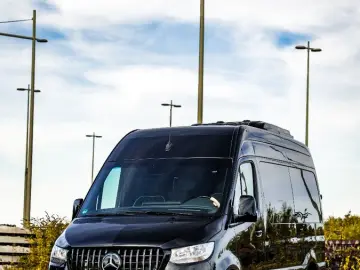 MERCEDES-BENZ Sprinter 319 CDI V6 3.0 VIP Tourismus 8 1 L2H2