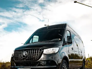 MERCEDES-BENZ Sprinter 319 CDI V6 3.0 VIP Tourismus 8 1 L2H2