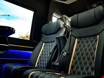 MERCEDES-BENZ Sprinter 319 CDI V6 3.0 VIP Tourismus 8 1 L2H2