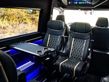 MERCEDES-BENZ Sprinter 319 CDI V6 3.0 VIP Tourismus 8 1 L2H2