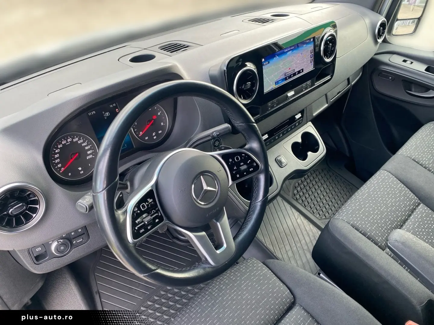 MERCEDES Sprinter 319 Tourer L2H1 LED Distronic AHK 2 8 t