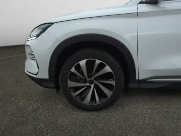 BYD Seal U DM-i APP GRA ACC PANO LED PDC