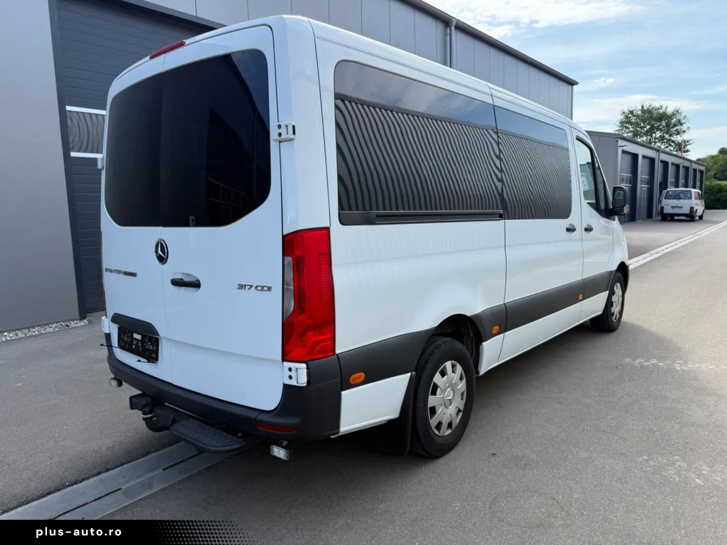 MERCEDES Sprinter Tourer 317 CDI Tourer L2H1 9-Sitze