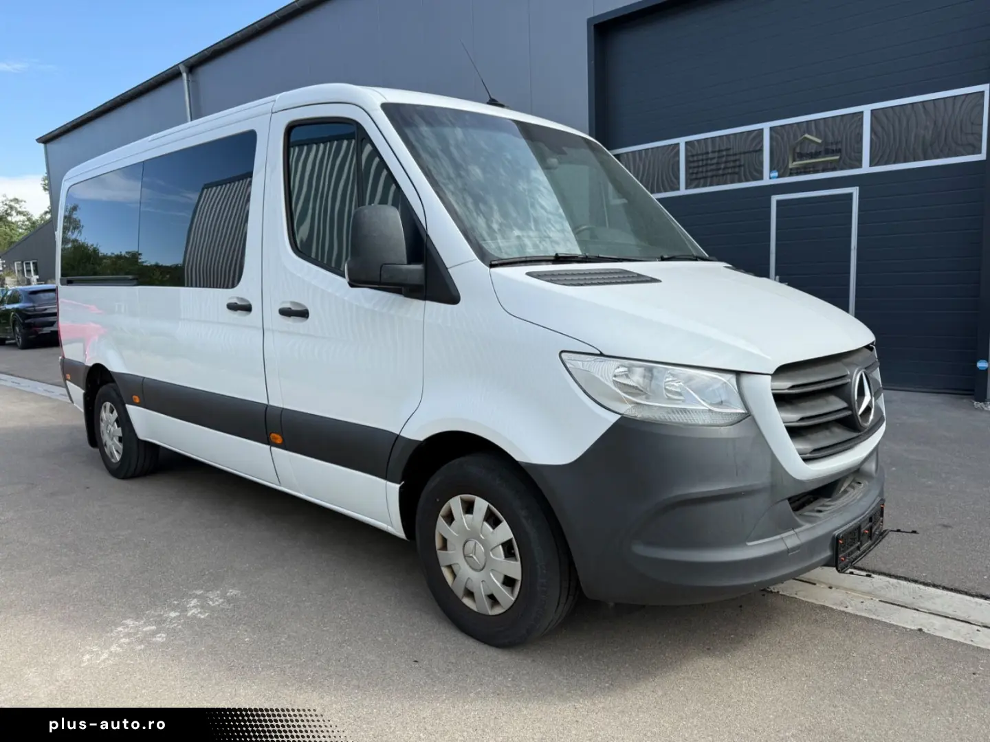 MERCEDES Sprinter Tourer 317 CDI Tourer L2H1 9-Sitze