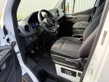 MERCEDES Sprinter Tourer 317 CDI Tourer L2H1 9-Sitze