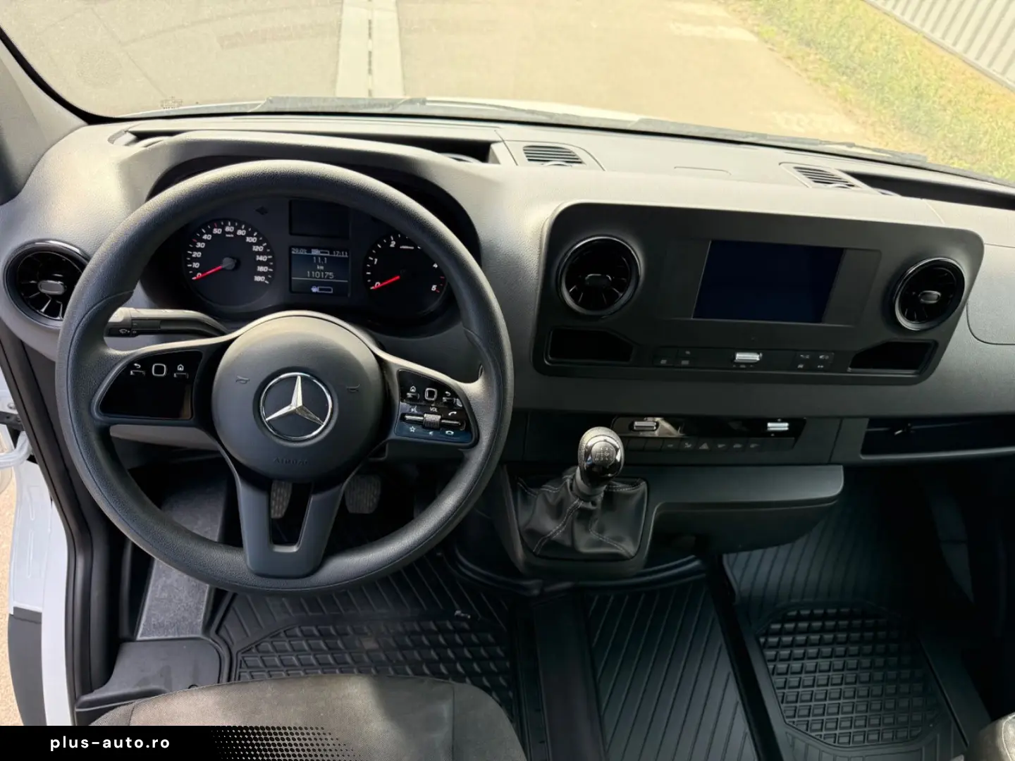 MERCEDES Sprinter Tourer 317 CDI Tourer L2H1 9-Sitze