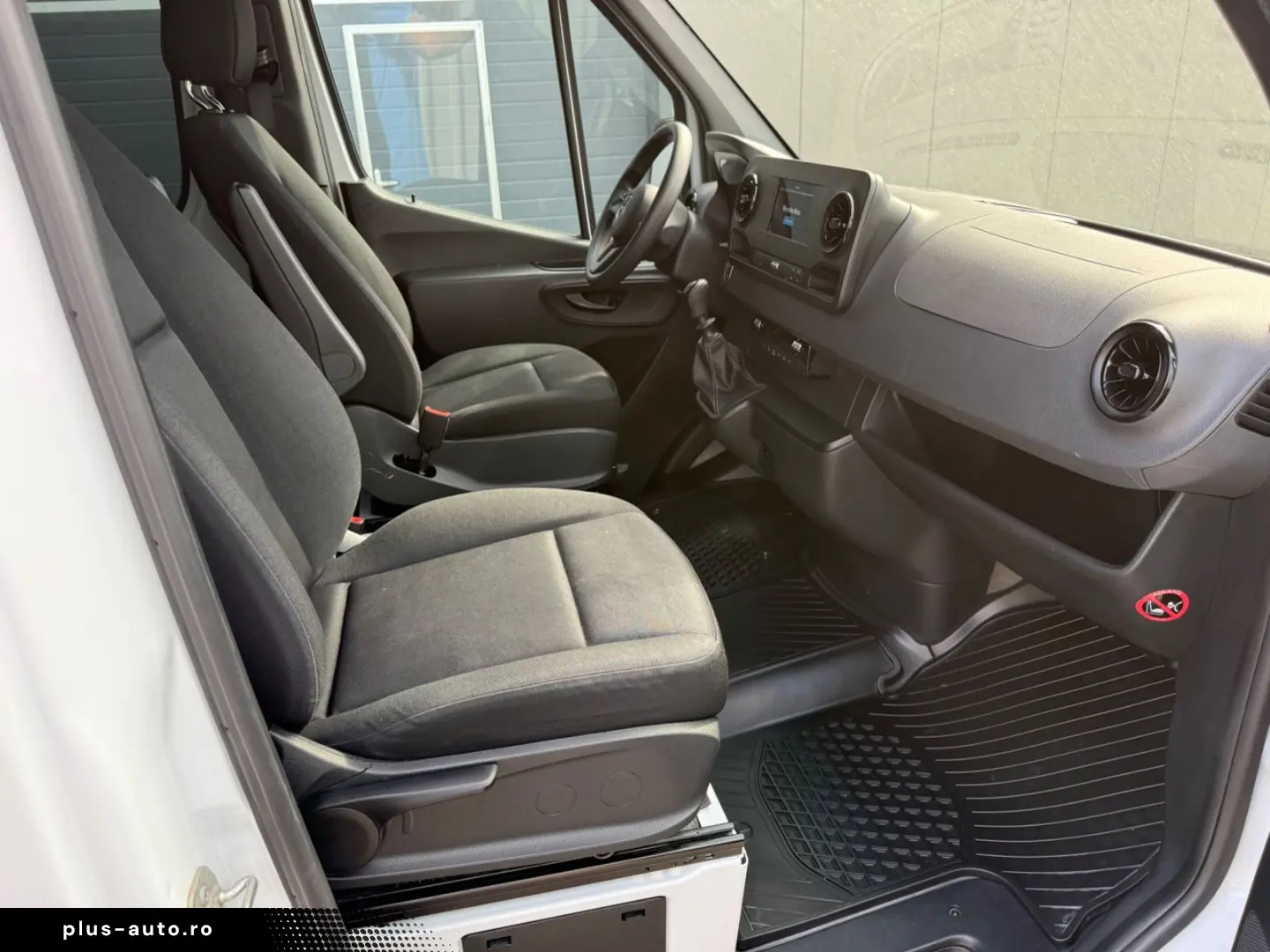 MERCEDES Sprinter Tourer 317 CDI Tourer L2H1 9-Sitze