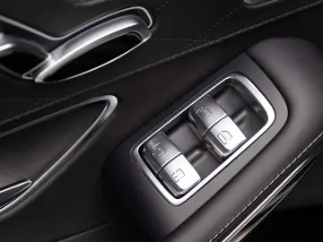 Mercedes-Benz S 400 4MATIC LONG