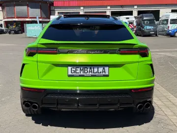 LAMBORGHINI URUS 4.0 V8  PEARL CAPSULE EDITION  B&O 3D