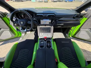 LAMBORGHINI URUS 4.0 V8  PEARL CAPSULE EDITION  B&O 3D