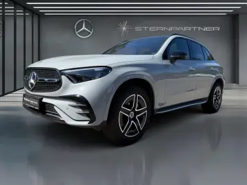 MERCEDES-BENZ GLC 300 de 4M AMG PANO HUD BURMESTER