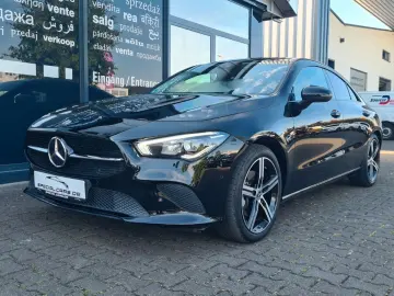 MERCEDES-BENZ CLA 200 4Matic 8G DCT - NIGHT - CAM - 8x ALU