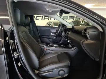 MERCEDES-BENZ CLA 200 4Matic 8G DCT - NIGHT - CAM - 8x ALU