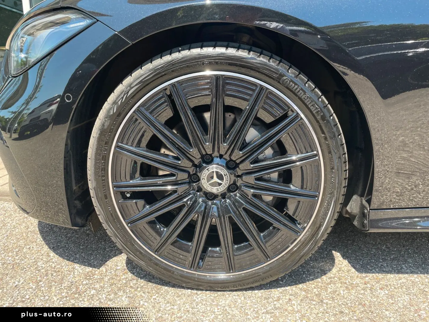 MERCEDES-BENZ CLE 300 4M Coupé AMG  ROT HUD PANO NIG&hellip;
