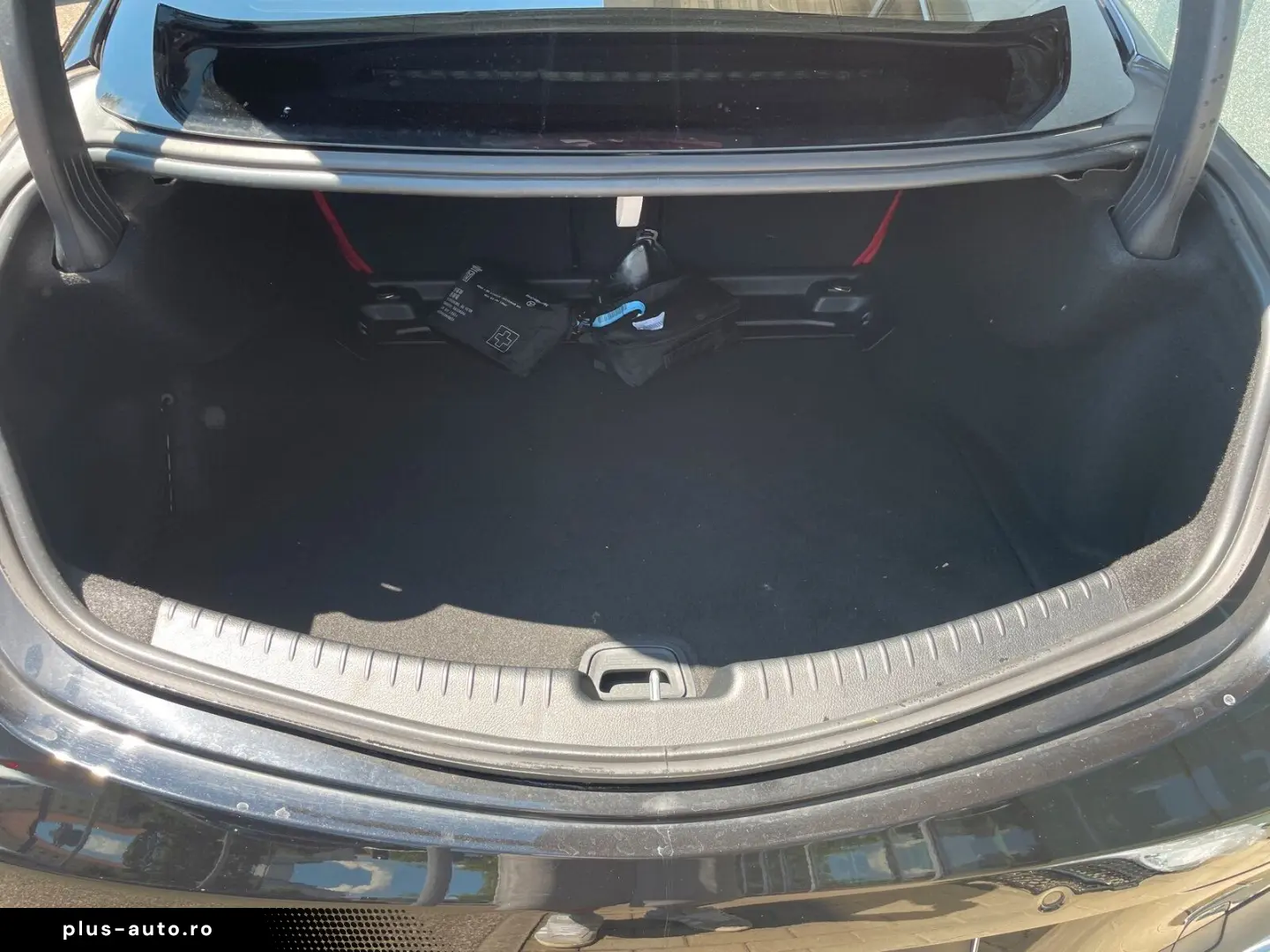 MERCEDES-BENZ CLE 300 4M Coupé AMG  ROT HUD PANO NIG&hellip;