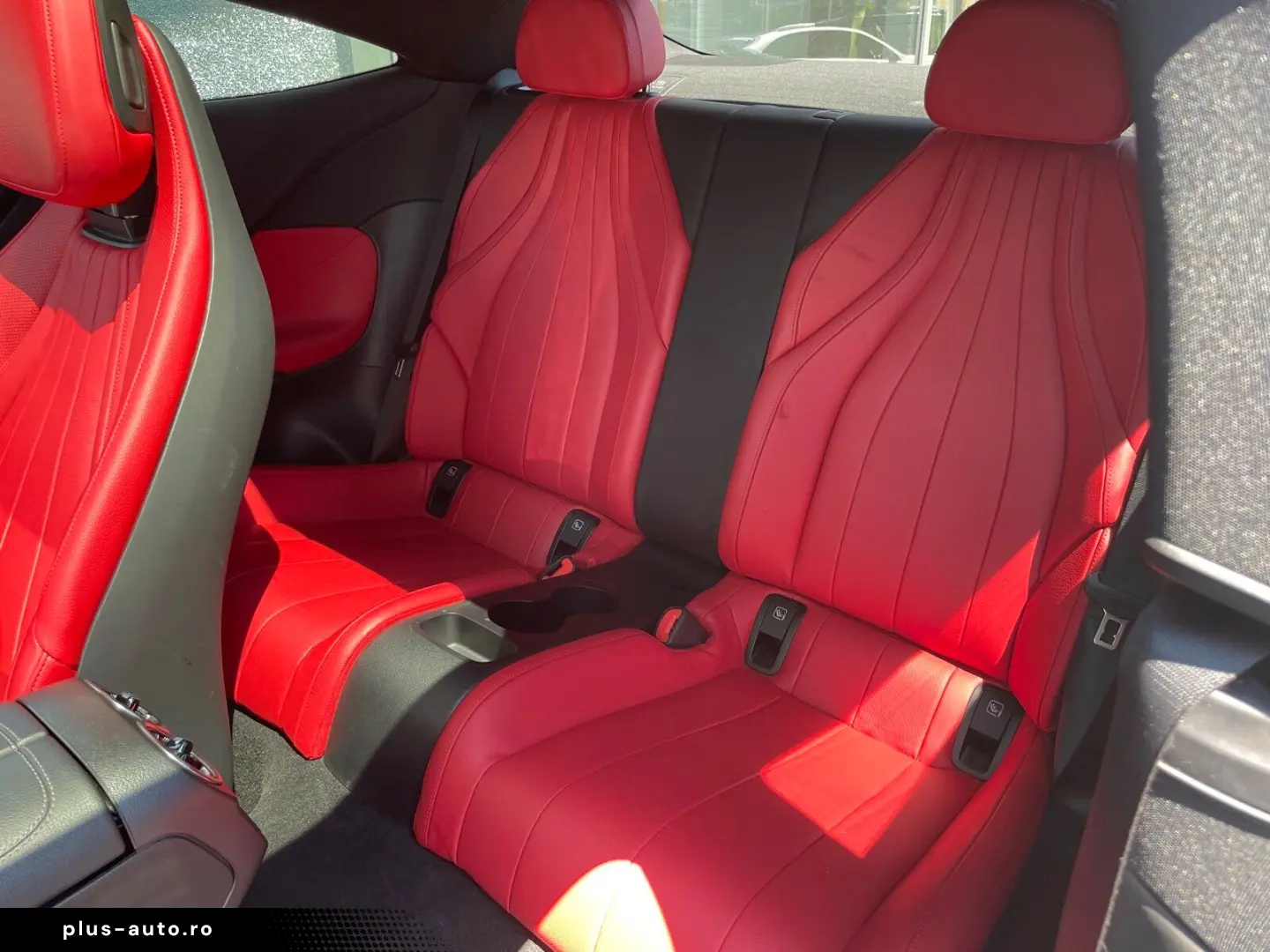 MERCEDES-BENZ CLE 300 4M Coupé AMG  ROT HUD PANO NIG&hellip;