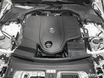 MERCEDES-BENZ CLE 450 4M AMG Coupé DIG.LIGHT Pano Distro 360