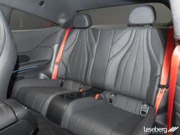 MERCEDES-BENZ CLE 450 4M AMG Coupé DIG.LIGHT Pano Distro 360