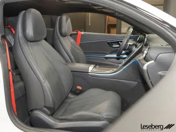 MERCEDES-BENZ CLE 450 4M AMG Coupé DIG.LIGHT Pano Distro 360