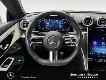MERCEDES-BENZ CLE 450 4M Coupé AMG Distro Pano HuD T…