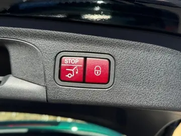 MERCEDES-BENZ GLE 350 de 4M EXCLUSIVE PANO 360  HUD …