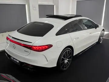 MERCEDES-BENZ EQS 580 4M AMG-LINE HYPER PANO 360 AHK MASSAGE