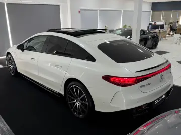 MERCEDES-BENZ EQS 580 4M AMG-LINE HYPER PANO 360 AHK MASSAGE