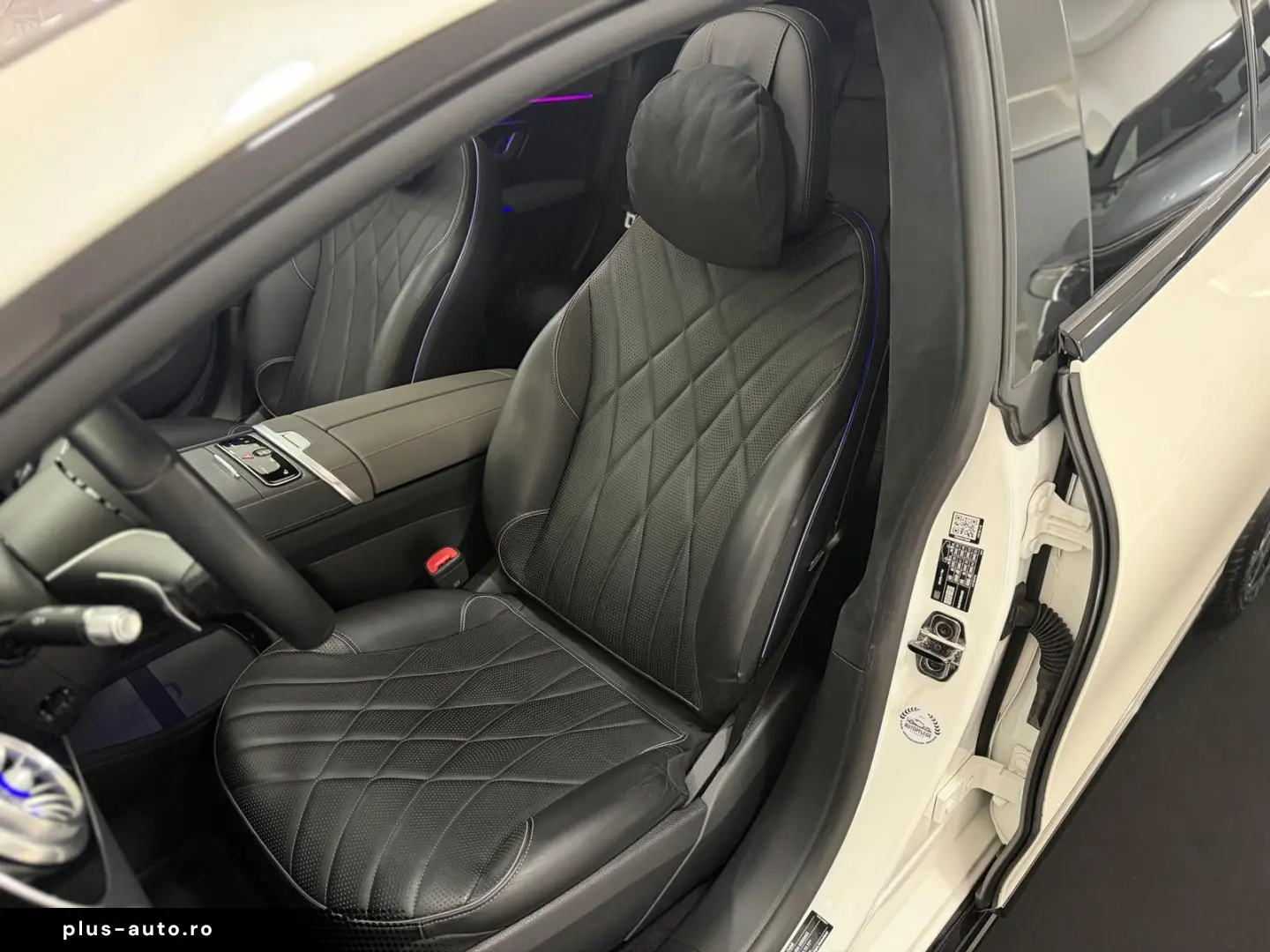 MERCEDES-BENZ EQS 580 4M AMG-LINE HYPER PANO 360 AHK MASSAGE
