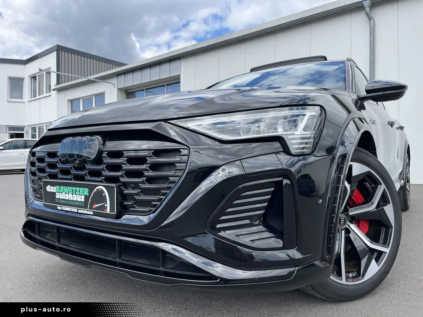 AUDI SQ8 e-tron quattro AHK HeadUp PANO Navi RFK LR-H