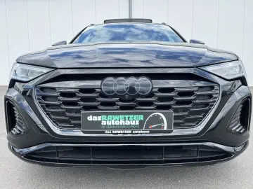 AUDI SQ8 e-tron quattro AHK HeadUp PANO Navi RFK LR-H