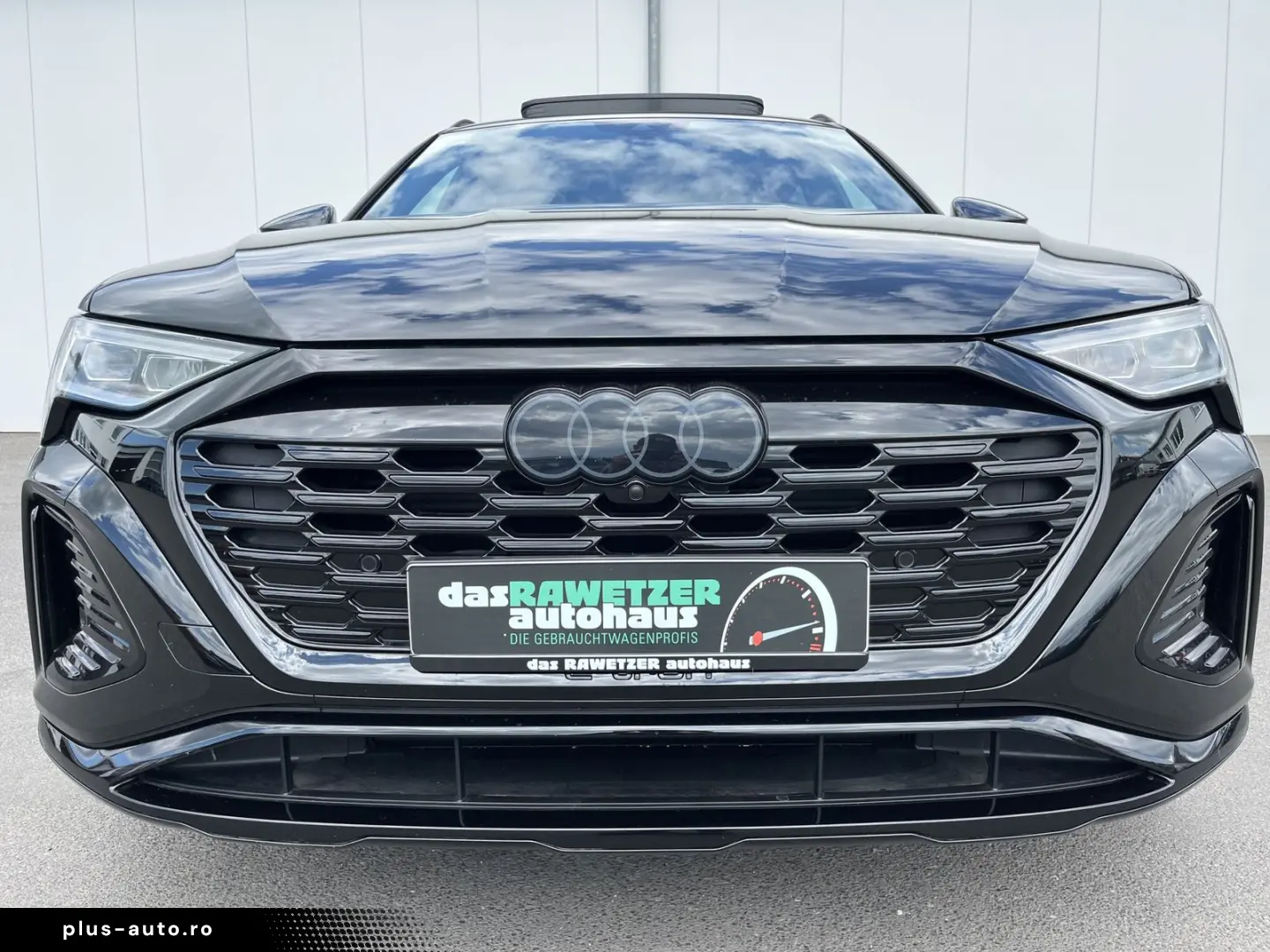 AUDI SQ8 e-tron quattro AHK HeadUp PANO Navi RFK LR-H
