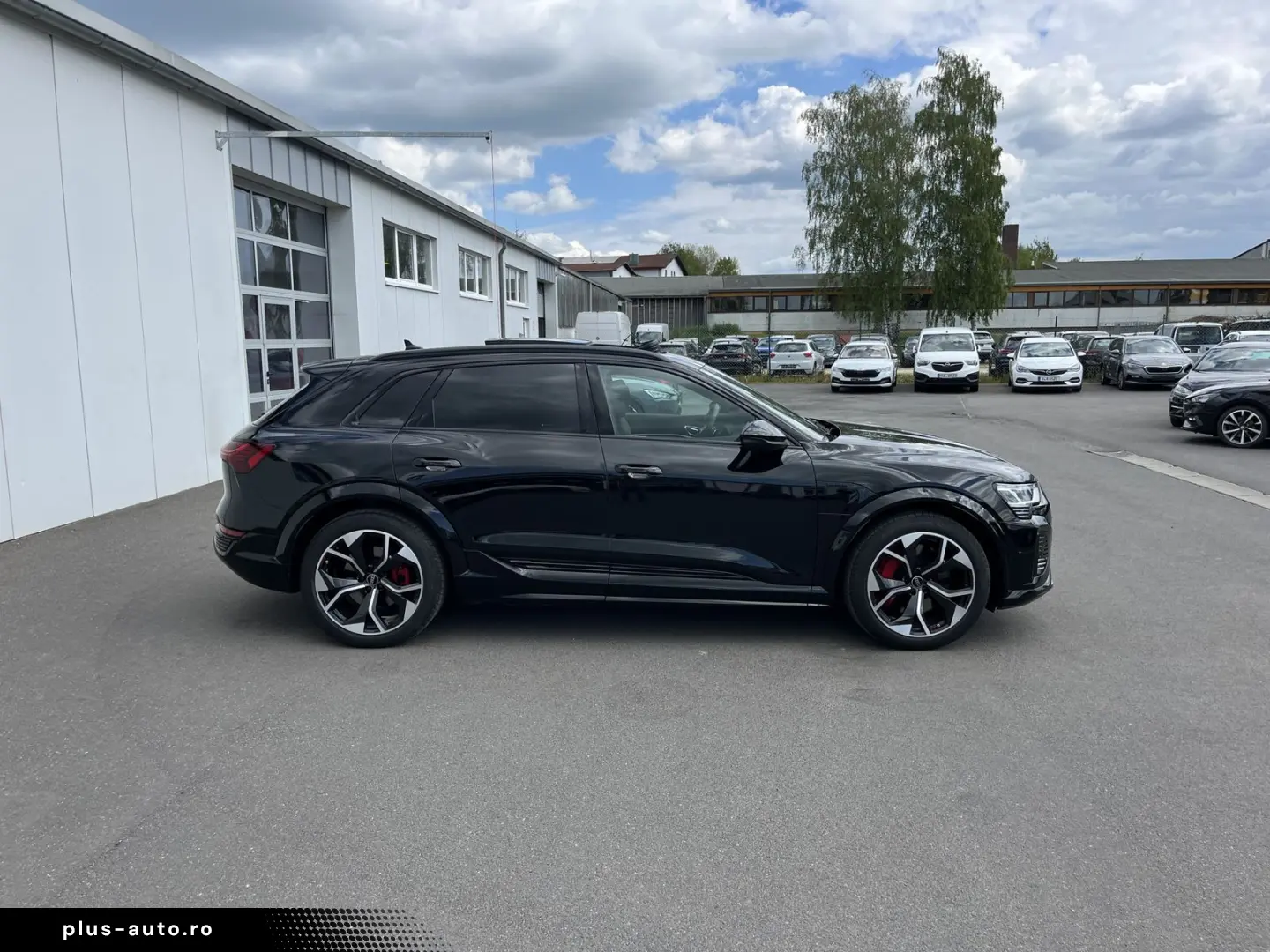 AUDI SQ8 e-tron quattro AHK HeadUp PANO Navi RFK LR-H