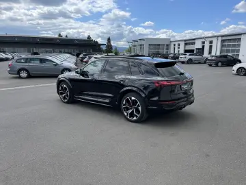 AUDI SQ8 e-tron quattro AHK HeadUp PANO Navi RFK LR-H