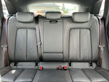 AUDI SQ8 e-tron quattro AHK HeadUp PANO Navi RFK LR-H