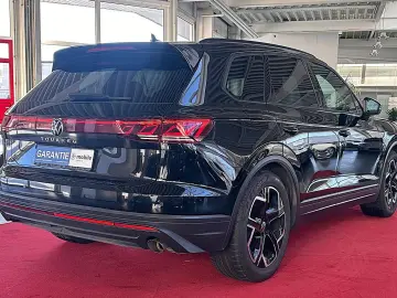 VW Touareg 3.0 TDI 4Motion STANDHZ AHK PANO RFK ACC