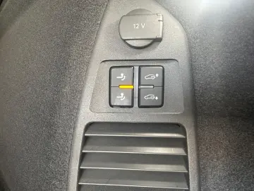 VW Touareg 3.0 TDI 4Motion STANDHZ AHK PANO RFK ACC