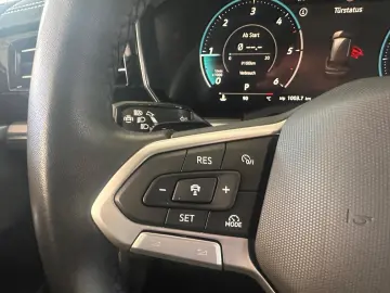 VW Touareg 3.0 TDI 4Motion STANDHZ AHK PANO RFK ACC