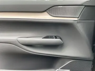 VOLVO EX90 Plus Pure Electric Twin Motor AWD 7S 360  N